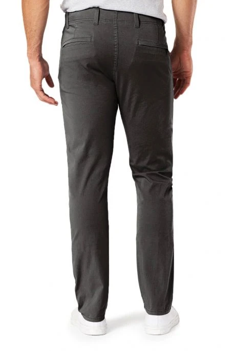 Pantalon DOCKERS ALPHA CHINO 360 FLEX Steelhead 3 Pantalon DOCKERS ALPHA CHINO 360 FLEX Steelhead