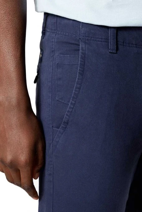 Pantalon DOCKERS ALPHA CHINO 360 FLEX Pembroke 3 Pantalon DOCKERS ALPHA CHINO 360 FLEX Pembroke