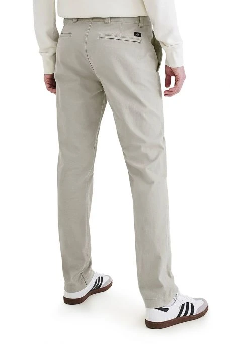 Pantalon DOCKERS® 360 FLEX CALIFORNIA KAHKI Forest Fog 6 Pantalon DOCKERS® 360 FLEX CALIFORNIA KAHKI Forest Fog – Image 4