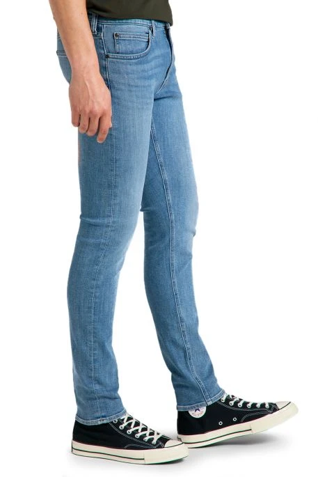 Jean LEE MALONE Worn Lina 3 Jean LEE MALONE Worn Lina