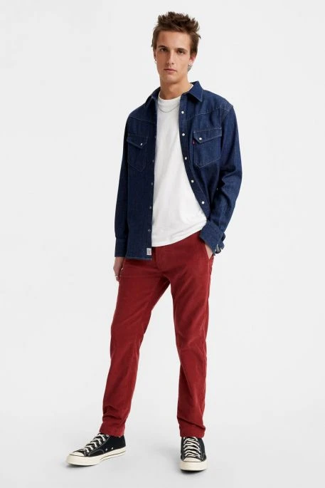 Pantalon Velours LEVIS XX CHINO STANDARD Syrah 7 Pantalon Velours LEVIS XX CHINO STANDARD Syrah – Image 5