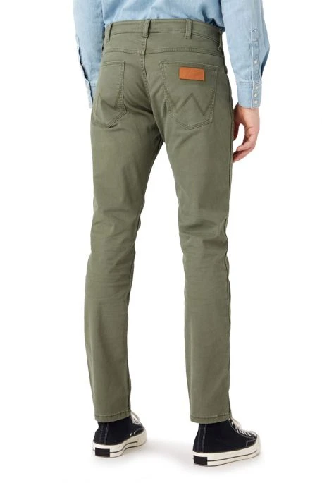 Pantalon WRANGLER GREENSBORO Militare Green 5 Pantalon WRANGLER GREENSBORO Militare Green – Image 3