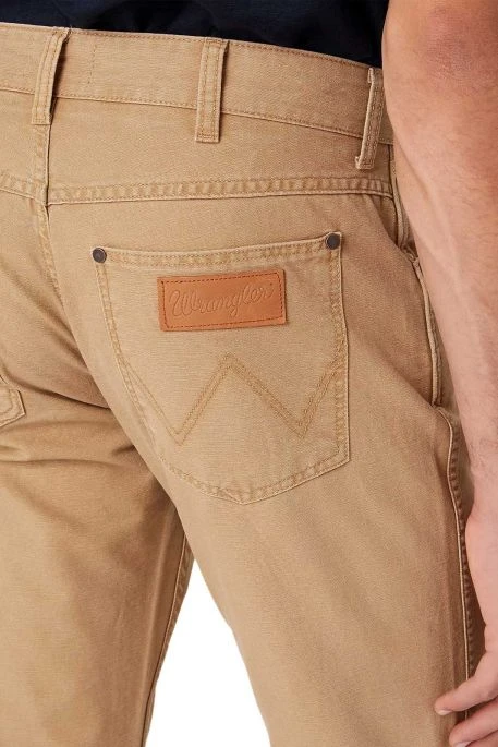 Pantalon WRANGLER GREENSBORO Beige 4 Pantalon WRANGLER GREENSBORO Beige – Image 2